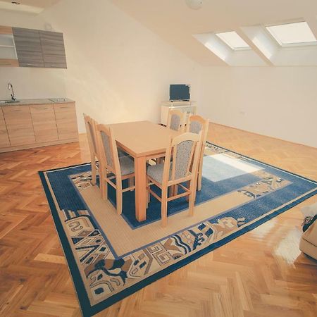 Apartmani Pranjic Kaštela المظهر الخارجي الصورة